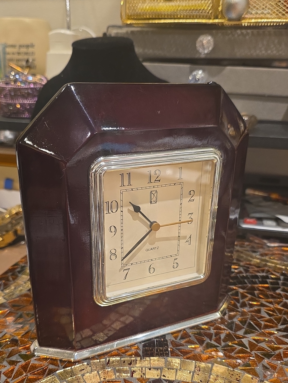 Vintage Brown and Cream Mantel Clock